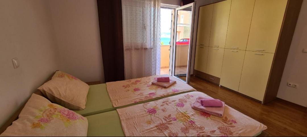 Apartmani Gizela ドニー・セゲット 部屋 写真