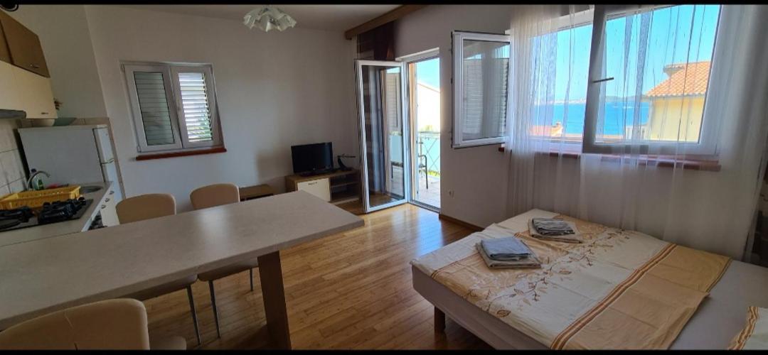 Apartmani Gizela ドニー・セゲット 部屋 写真