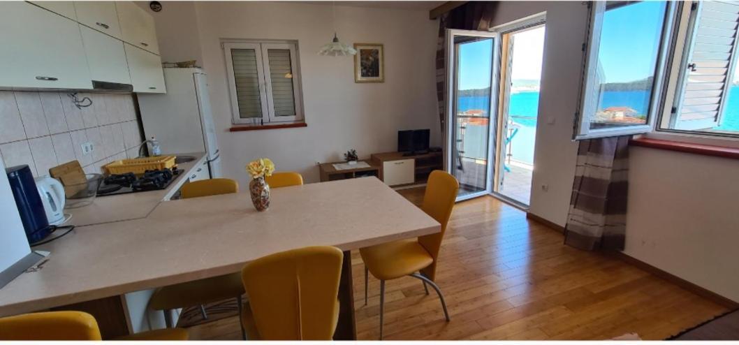 Apartmani Gizela ドニー・セゲット 部屋 写真