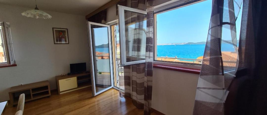 Apartmani Gizela ドニー・セゲット 部屋 写真